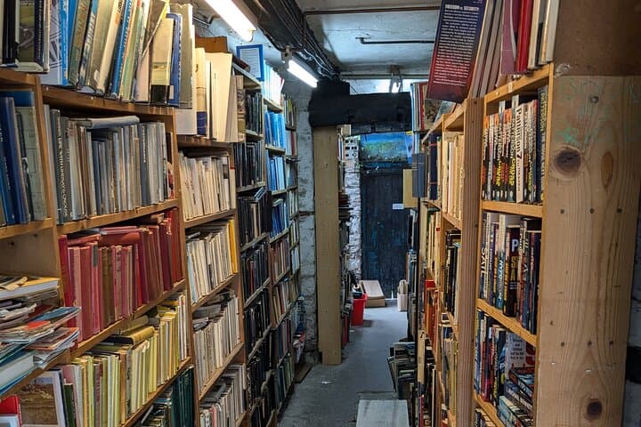 Full Day Private Book & Brecon Tour including Hay-on-Wye