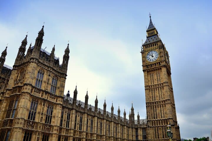 Southampton Cruise Port Transfer and Tour from London via Windsor