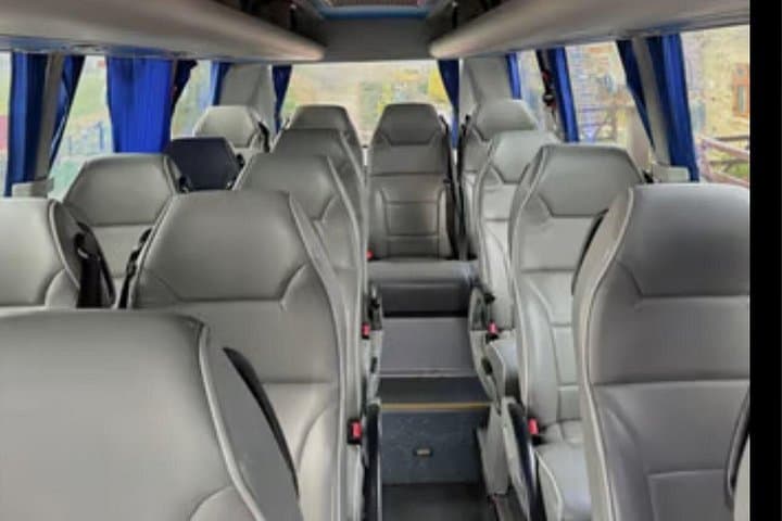 Transfer from Gatwick Airport to London