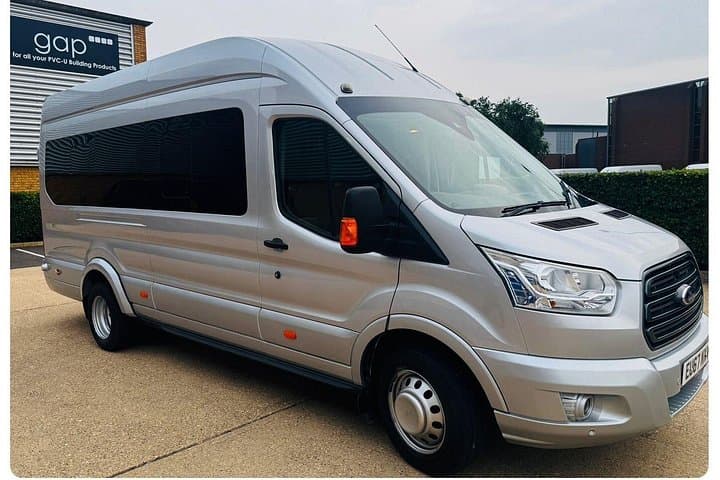 Transfer from Gatwick Airport to London