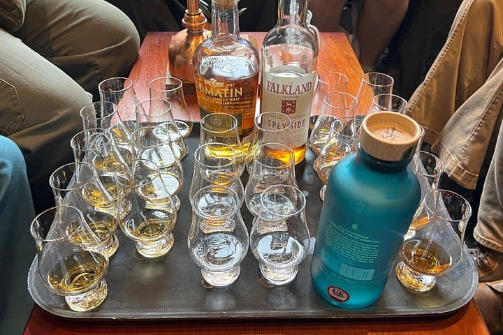 Learn the art of whisky tasting and try flights of contrasting styles.