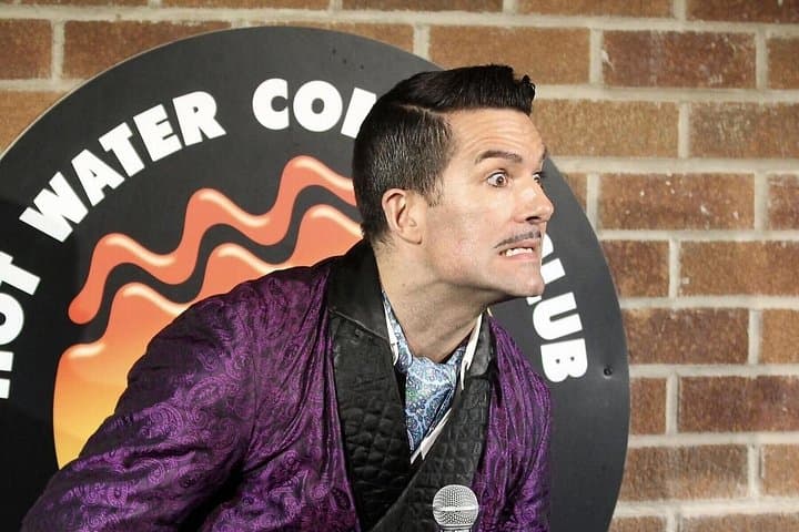 Hot Water Comedy Club: 3 Minutes Of Fame