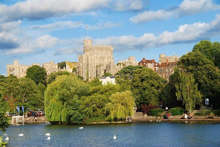7 Day England and Scotland Castles Cotswolds Oxford Cambridge