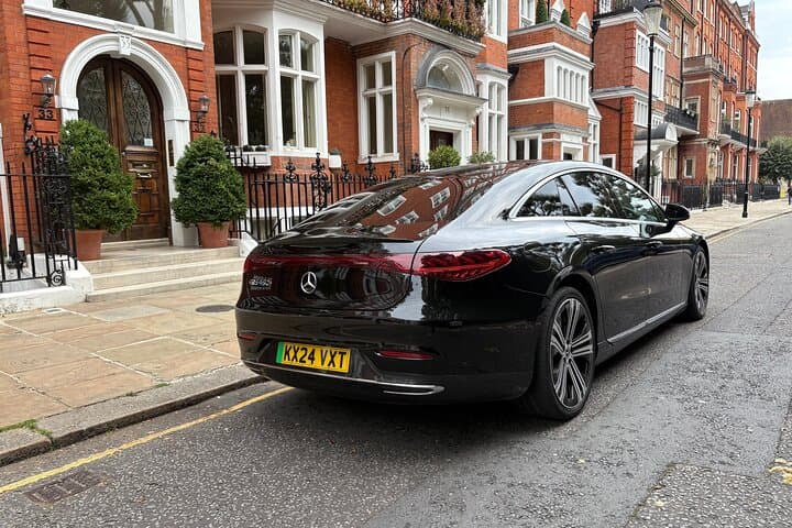 Private Executive Car Tour in London