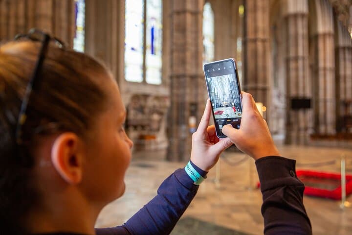 Priority Access Tour of Westminster Abbey with London Eye option