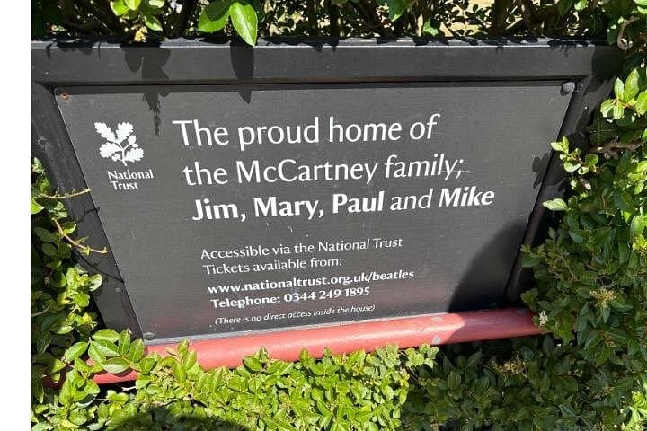 We're outside 20 Forthlin Road the McCartney family home.