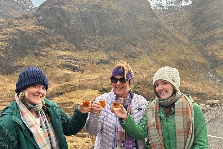 Toast In the Highlands
"Slàinte mhath"