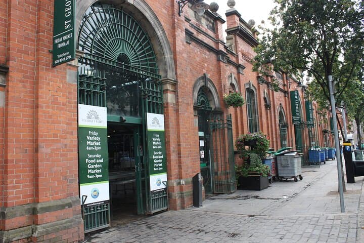 Private Belfast Tour – Culture, History & Modern Charm