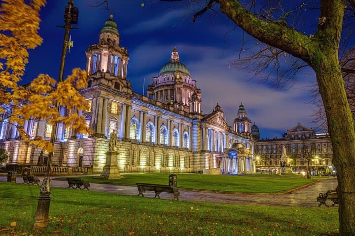Private Belfast Tour – Culture, History & Modern Charm