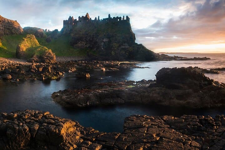 Belfast Giant Causeway Private Tour and Coastal Wonders