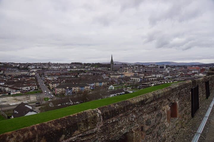Belfast to Derry Private Tour – History & Murals