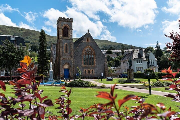 Edinburgh to Glencoe, Fort William, Glenfinnan Viaduct Tour