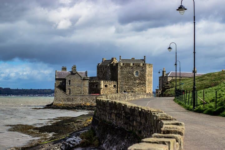Edinburgh to Doune Castle Private Guided Tour By Car