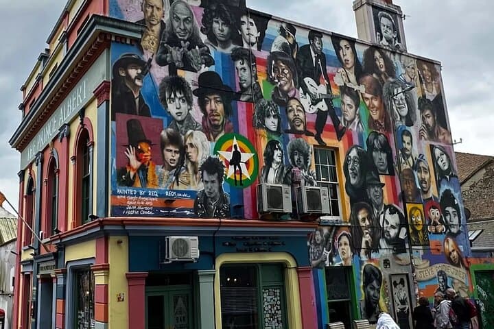 Brighton Self-Guided Walk: Regency Glamour to Mod Revolution