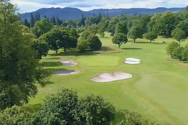 Greenock Cruise Excursion- Round of Golf in Loch Lomond & Lunch