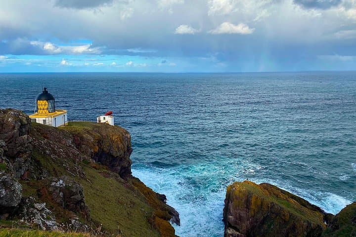Castles, Coastline, Distillery and Whisky Tasting Private Tour