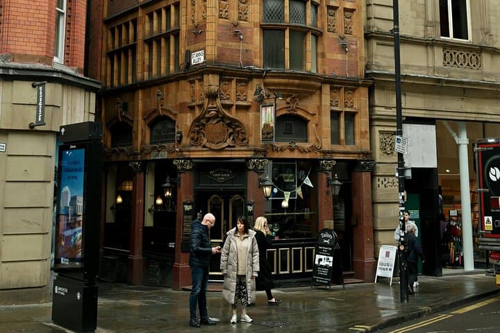 Manchester Food Tour with Full Meal and Drinks by Do Eat Better