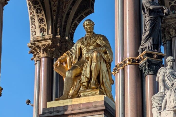 London Walking Tour Kensington Palace & Gardens & Refreshments
