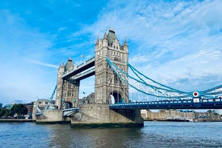 Heathrow Airport to or from London Private Transfer