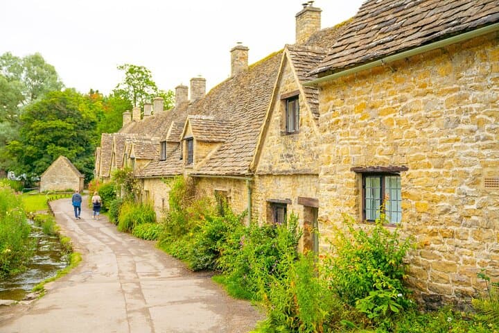 The famous Arlington Row in Bibury