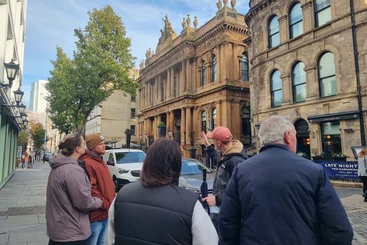 Belfast Walking Tour with a Local: History, Stories, and Culture