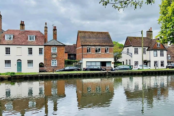 Cloth and Kings: Audio Tour of Newbury's History and Architecture