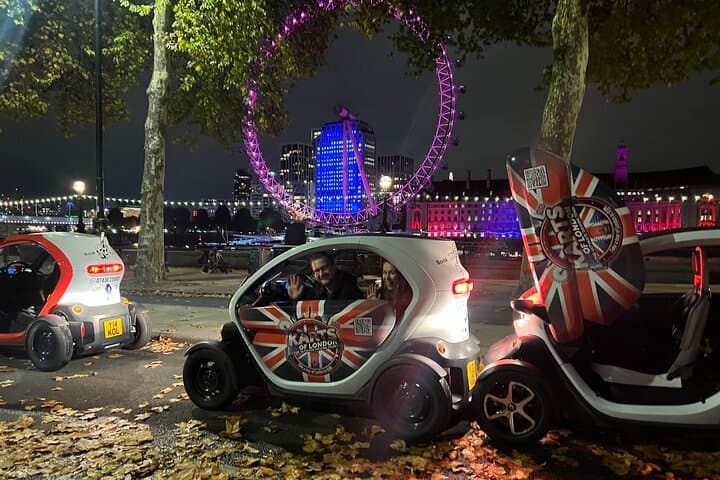 London Christmas Lights Tour in Street Legal Karts