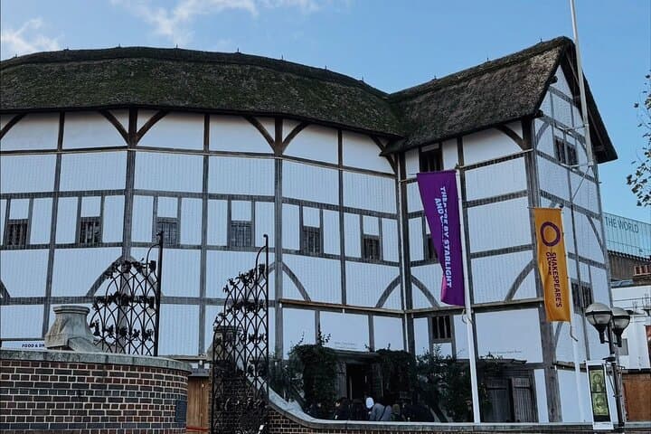 Off the Beaten Track St Pauls Southwark and Shakespeare