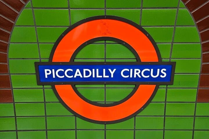 Piccadilly Circus