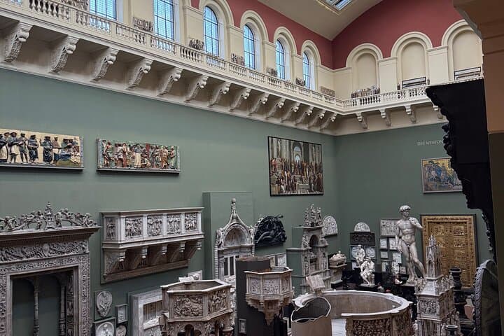 Victoria and Albert Museum Private Guided Tour
