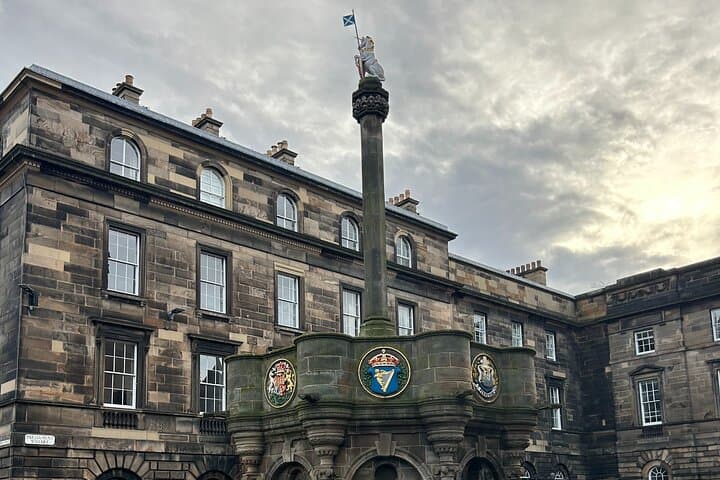 Mercat Cross
