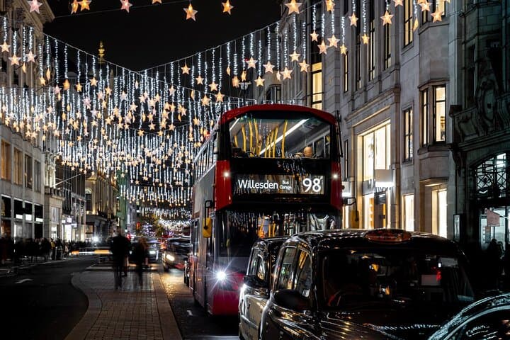 London Christmas Lights Walking Tour