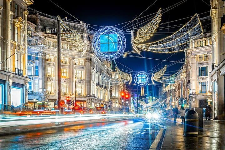 London Christmas Lights Walking Tour