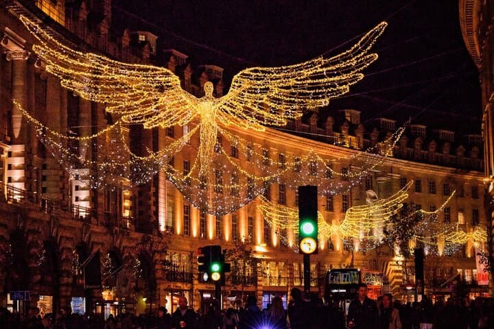 London Christmas Lights Walking Tour