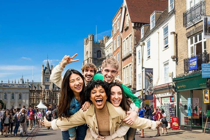 Cambridge Self Guided Treasure Hunt & Outdoor Exploration Game