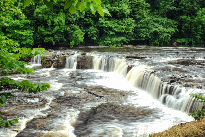 The Heart of the Yorkshire Dales Small-Group Tour from York