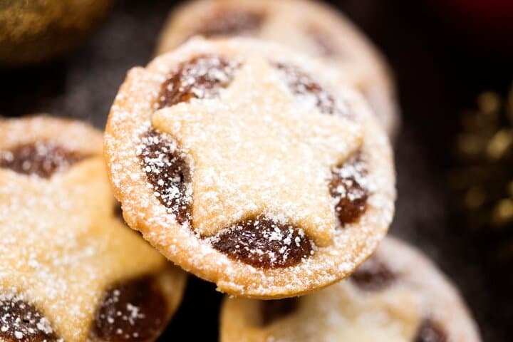 Poole Santa Experience: Festive Cruise with Santa