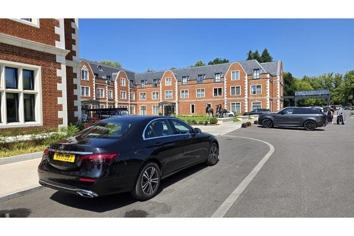 Heathrow Airport Taxi To Or From Central London Private Transfers