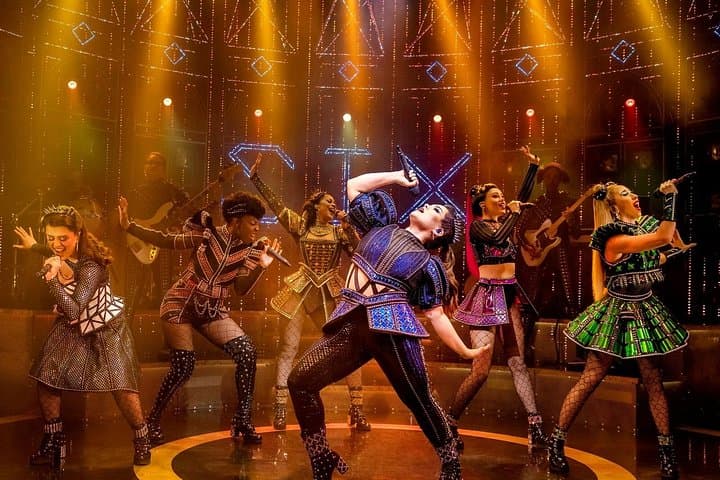London Theatre: SIX The Musical