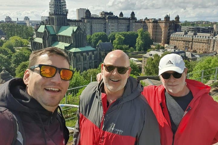 Fun Glasgow City Centre Walking Tour Guided