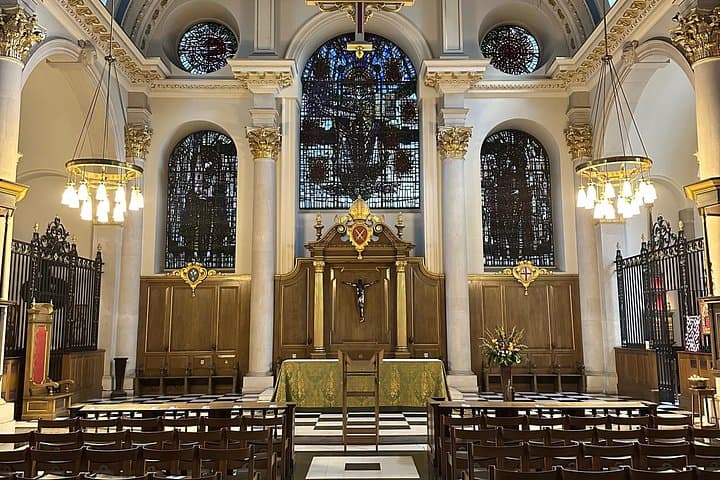 London Half Day Tour by Foot, Bus, Tube and Boat