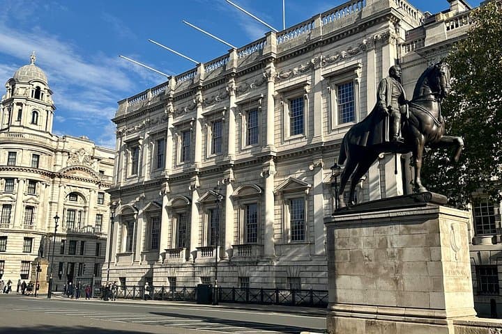 London: Parliament, Palaces, Parks and Piccadilly 3 Hour Tour