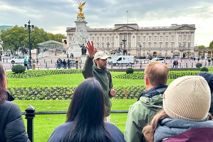 London: Parliament, Palaces, Parks and Piccadilly 3 Hour Tour