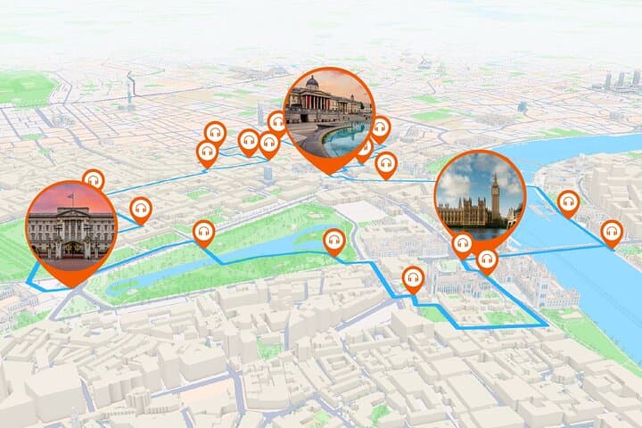 Full tour: A historic crossing via St James's Park and the Mall.