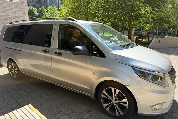 Private Mercedes Vito Transfer Heathrow Airport Central London