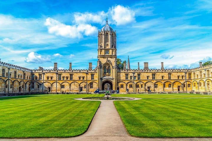 Oxford Walking Tour with Audioguide on Your Smartphone