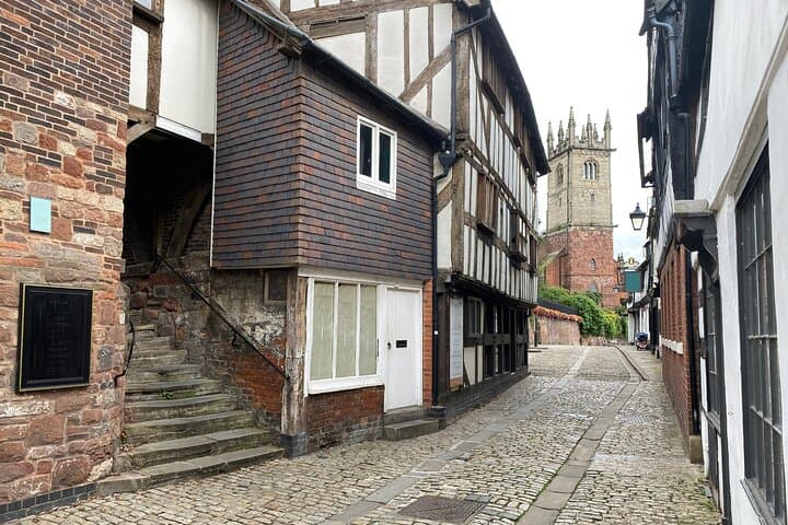 Shrewsbury Self Guided Treasure Hunt & Outdoor Exploration Game