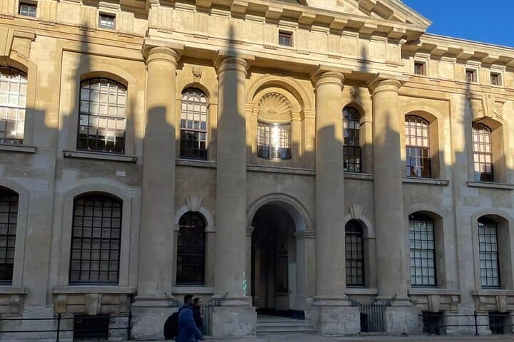 'His Dark Materials’ Self-Guided Tour: A Guide to Lyra’s Oxford