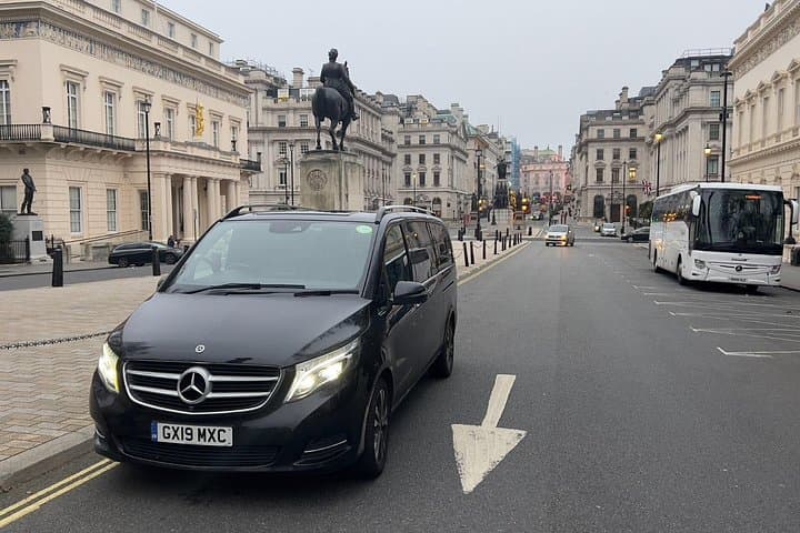 Heathrow Airport to/from Cambridge Private Transfer