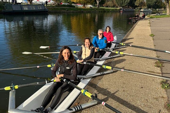 Private rowing experience in Cambridge for FOUR